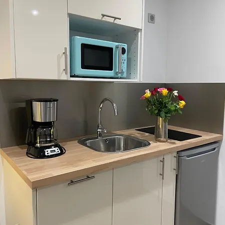 Meuble Neuf アパート